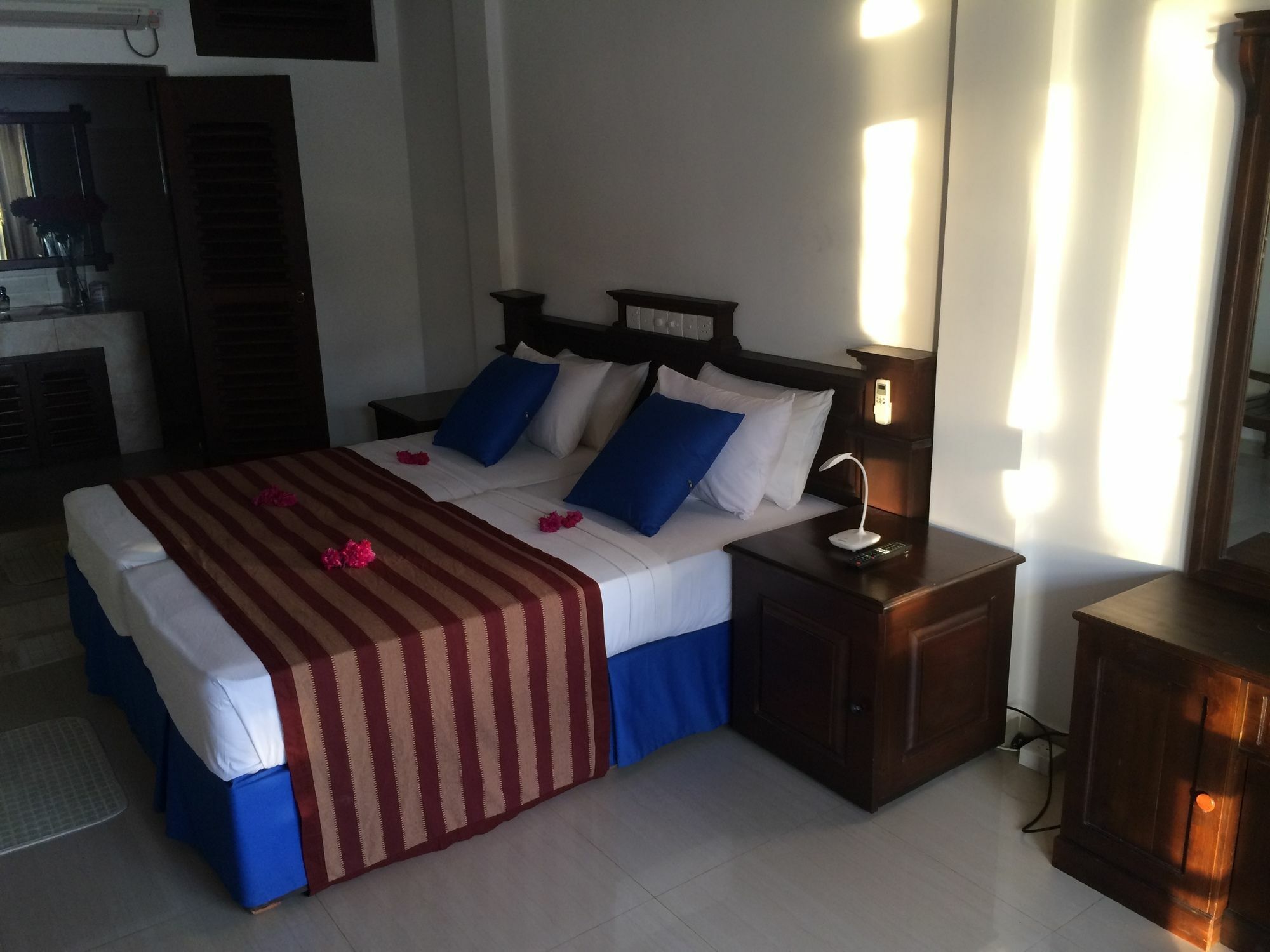 Beach Castle Unawatuna Exterior foto